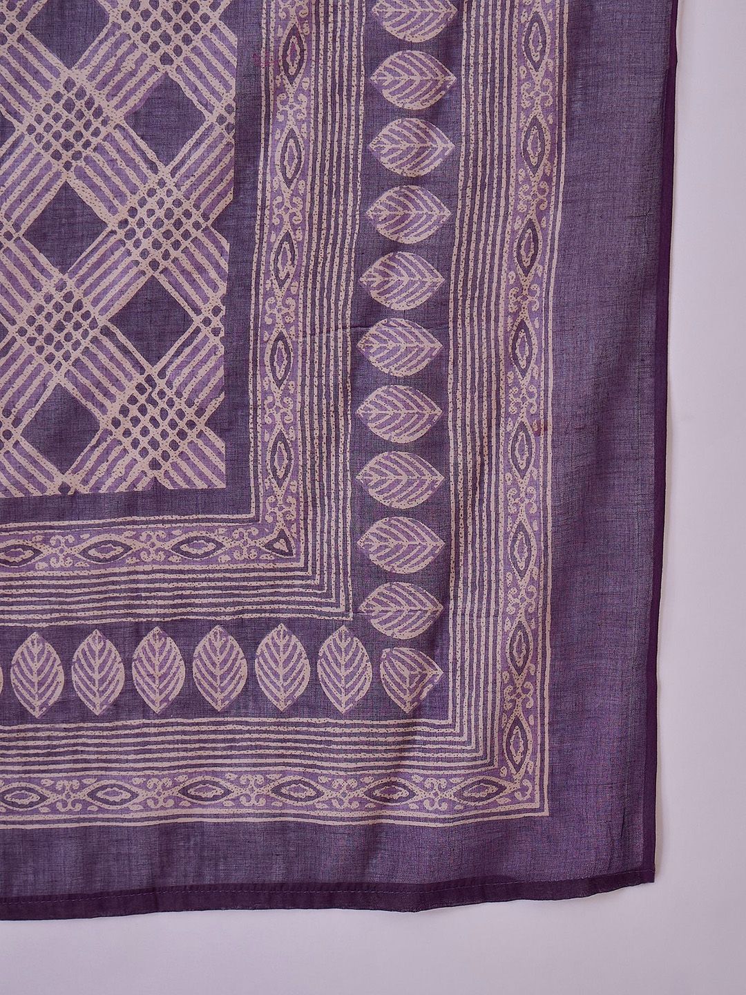 Dhiyona SN Women's Floral Printed Pure Cotton Straight Kurta With Trousers & Dupatta
