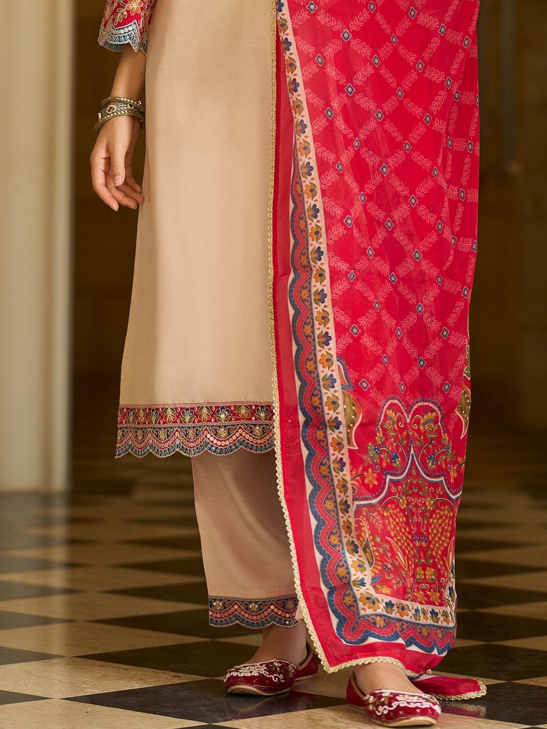 Ethnic Motifs Printed V-Neck Thread Work Kurta With Trousers & Dupatta