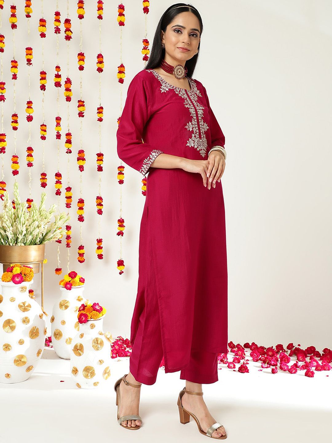 Dhiyona VA Women's Ethnic Motifs Yoke Design Zari Work Striaght Kurta & Trousers With Dupatta