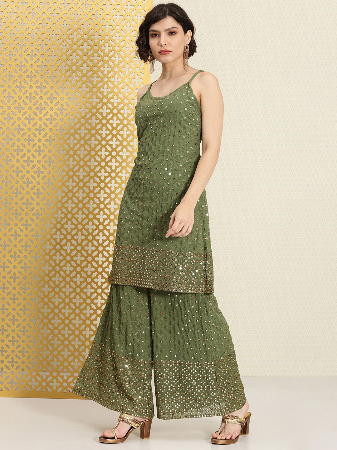 Dhiyona PD Women Women Green Mirror Work Jashn Kurta with Palazzos & With Dupatta