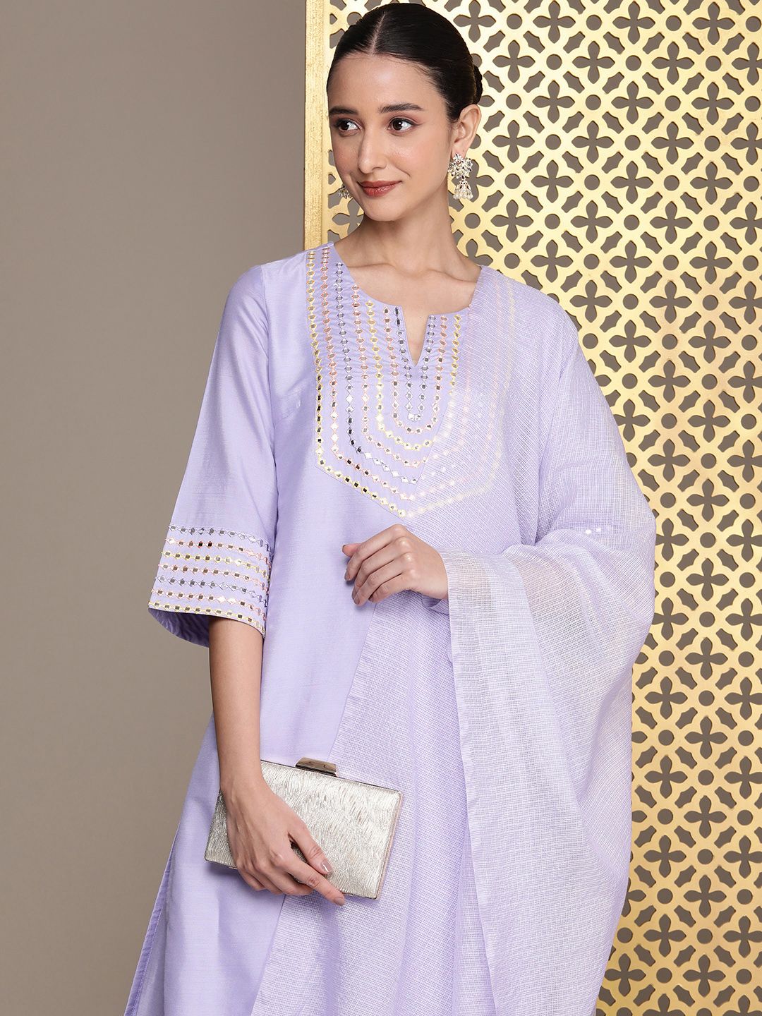Dhiyona PD Women Embroidered Beads and Stones Jashn Kurta with Palazzos & Dupatta