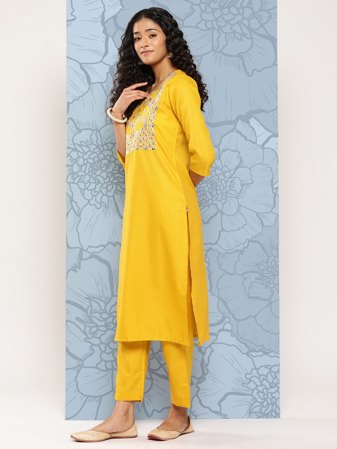 Dhiyona VA Women's Floral Embroidered Regular Gotta Patti Kurta with Trousers & With Dupatta