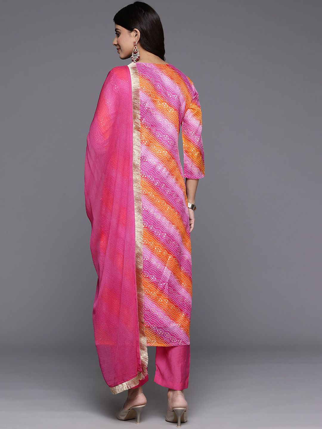 Dhiyona VA Women'sBandhani Printed Thread Work Straight Kurta With Trousers & Dupatta