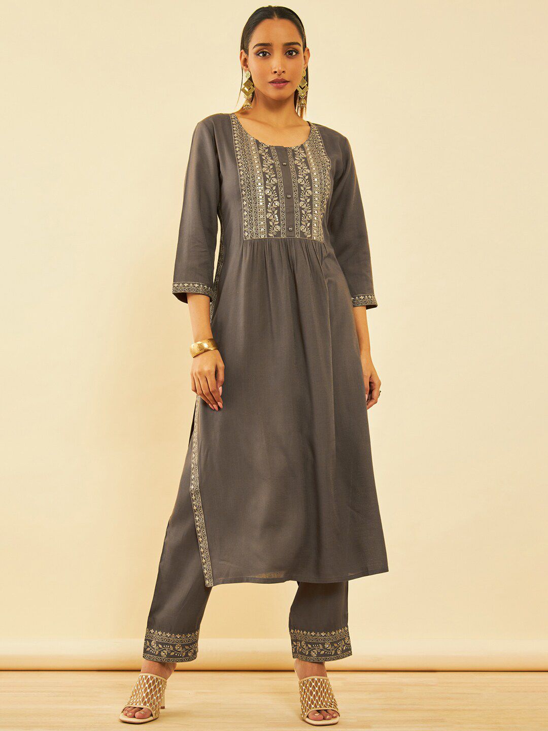 Dhiyona SO Women's Ethnic Motifs Embroidered Regular Sequinned Kurta with Trouser