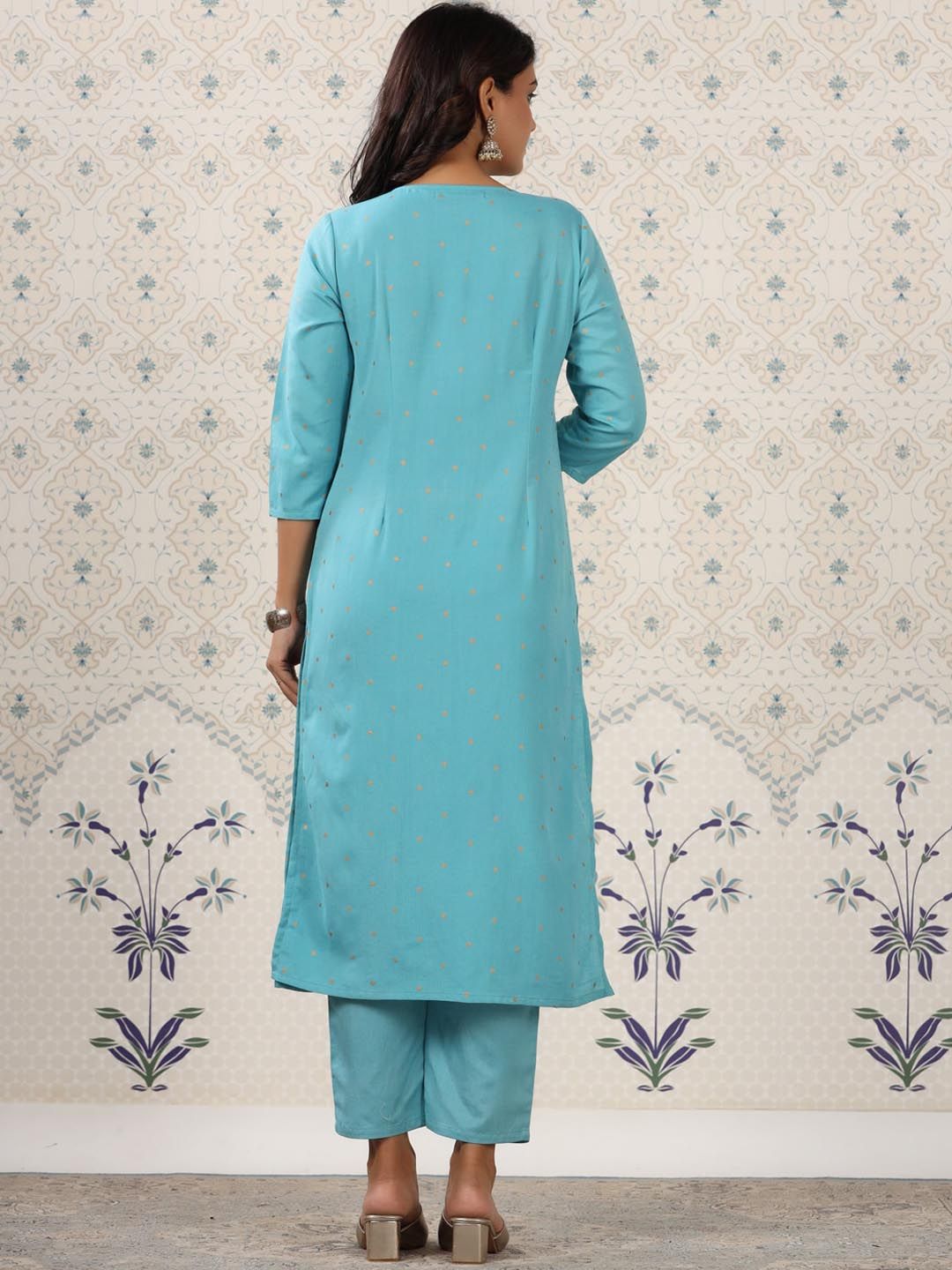 Dhiyona OD Printed Regular Gotta Patti Kurta with Trousers