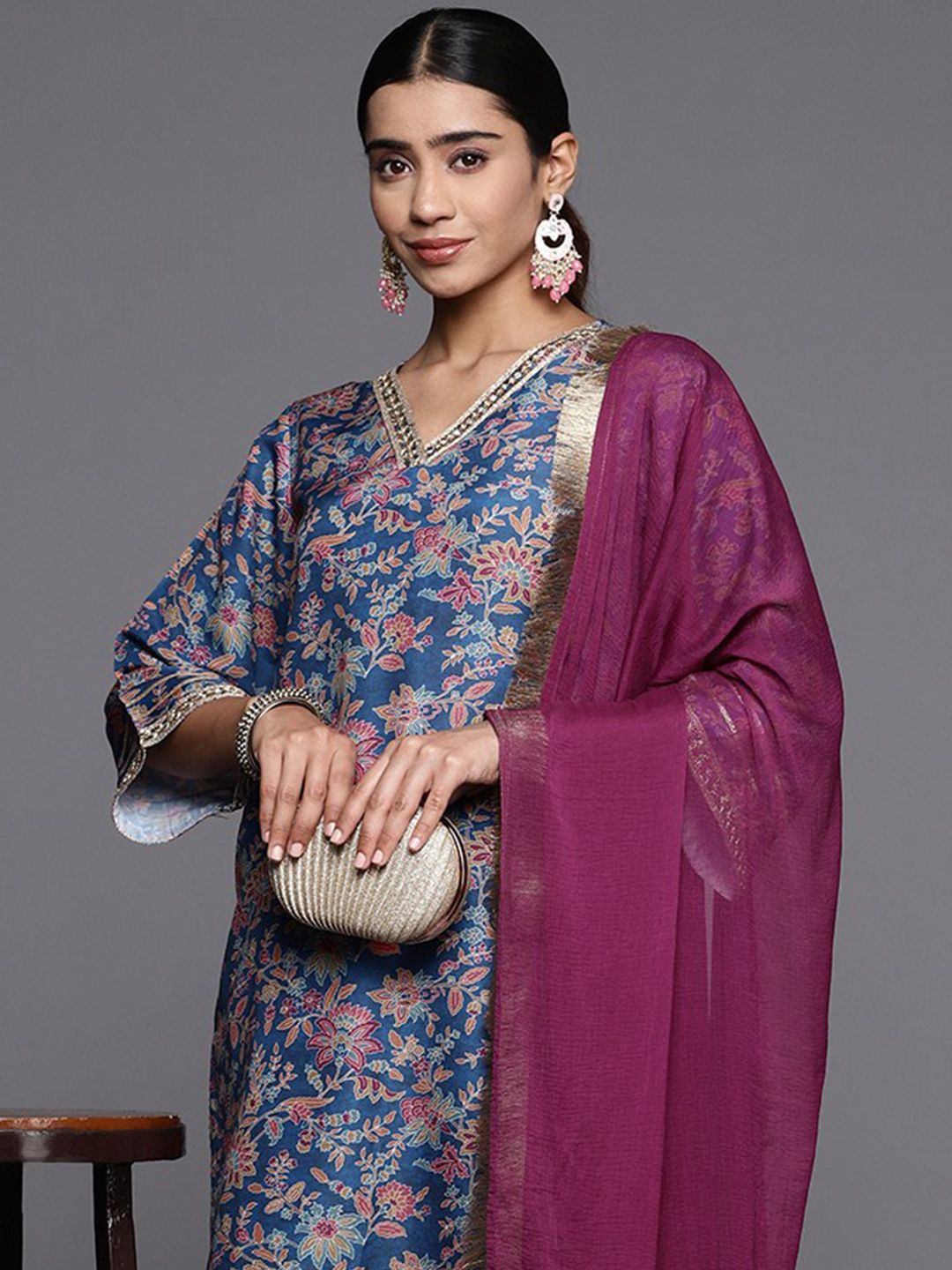 Dhiyona VA Women's Paisley Printed Woolen Kurta Paired with Trousers & Printed Dupatta