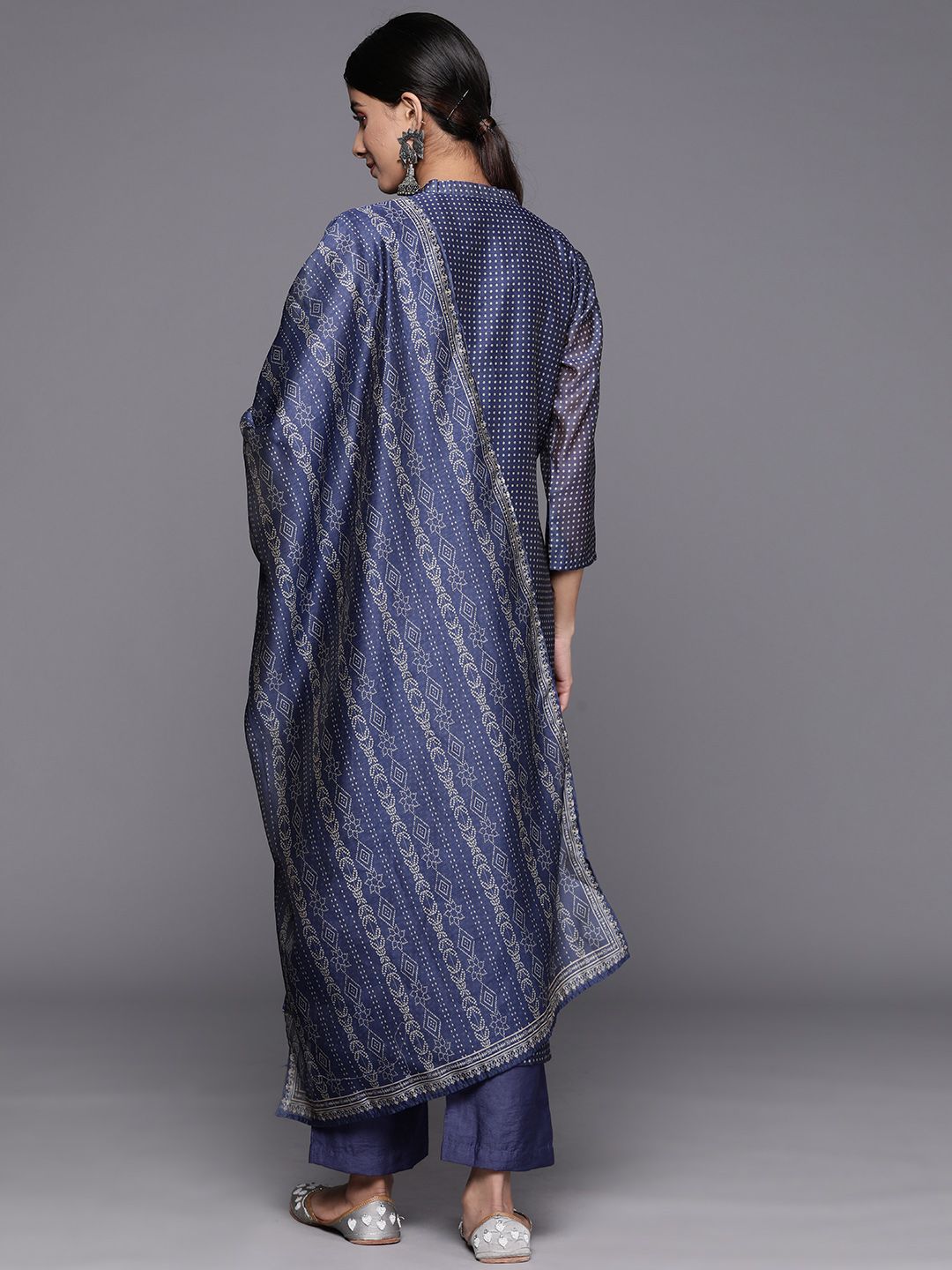 Dhiyona VA Women'sBandhani Printed Regular Mirror Work Kurta with Trousers & With Dupatta