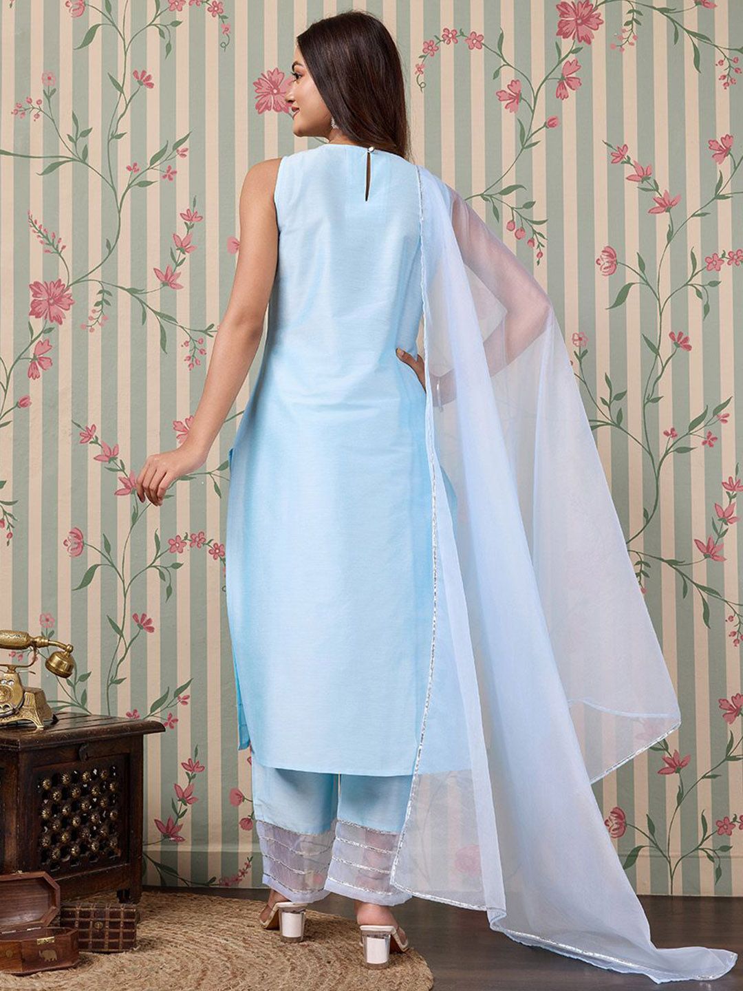 Dhiyona OD Regular Kurta with Trousers