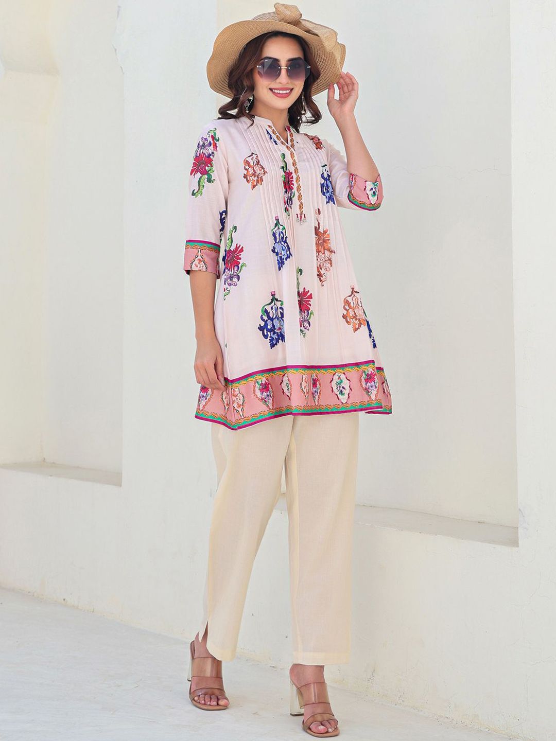 Dhiyona IE Printed Pure Cotton Mandarin Collar Neck A-Line Tunic With Trousers Co-Ords