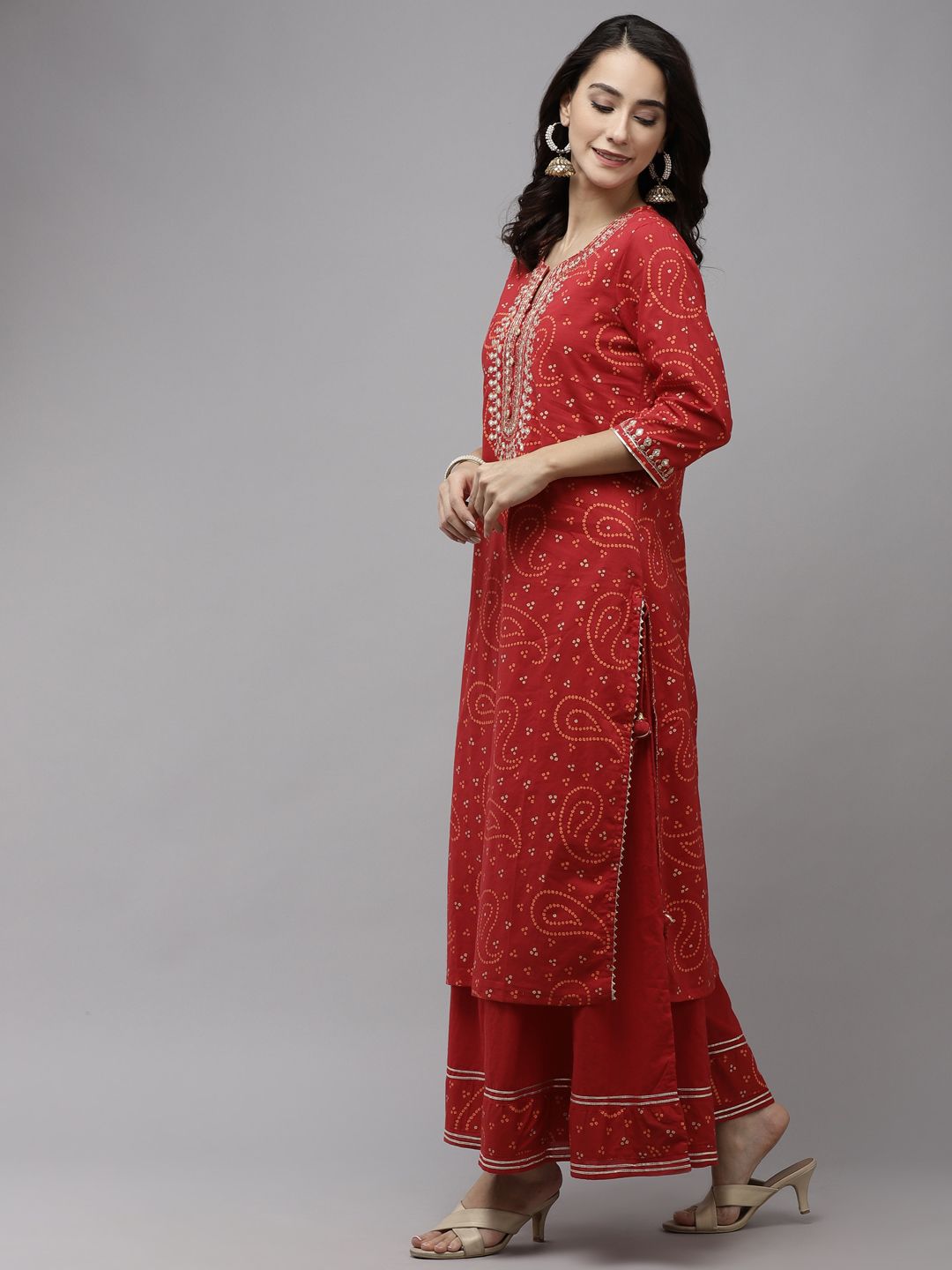 Dhiyona IS Women's Women Red Bandhani Embroidered Regular Aari Work Pure Cotton Kurta with Sharara & With Dupatta