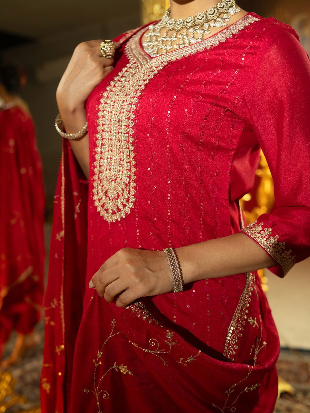 Dhiyona IE Women Ethnic Motifs Embroidered Regular Sequinned Kurta with Trousers & With Dupatta