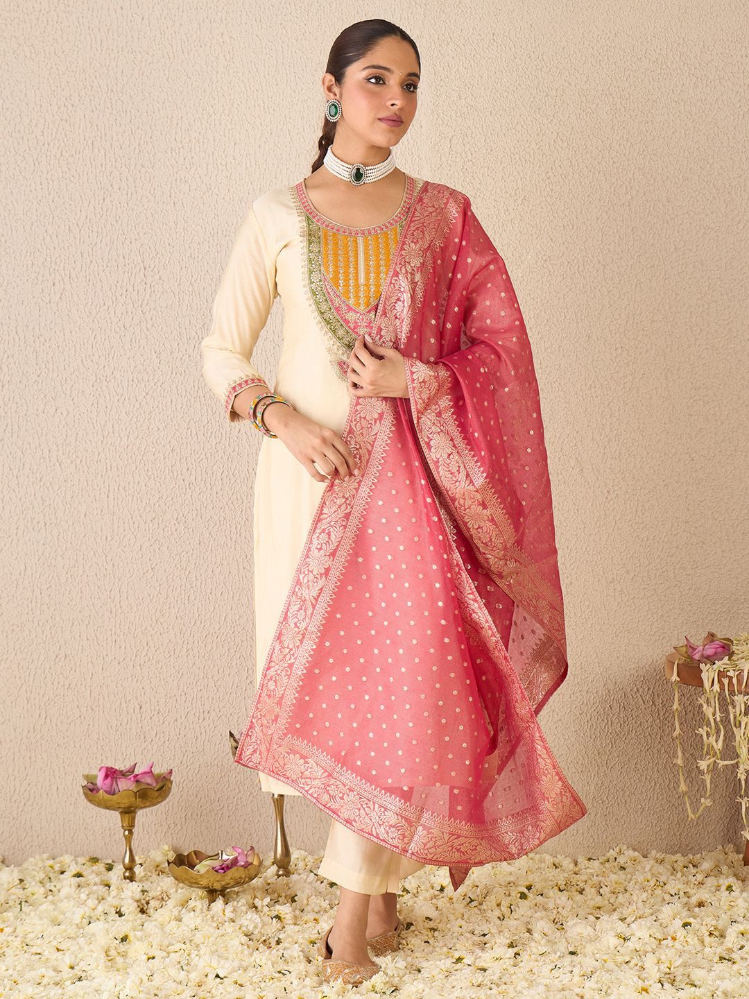 Dhiyona IE Women Ethnic Motifs Embroidered Regular Kurta with Trousers & With Dupatta