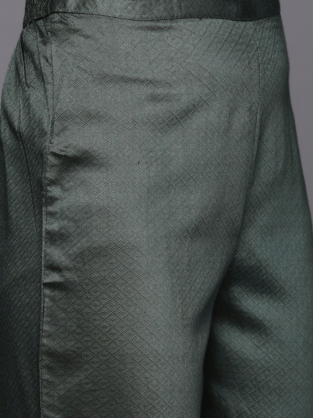 Dhiyona IE Women Green Ethnic Motifs Embroidered Kurta with Trousers & With Dupatta