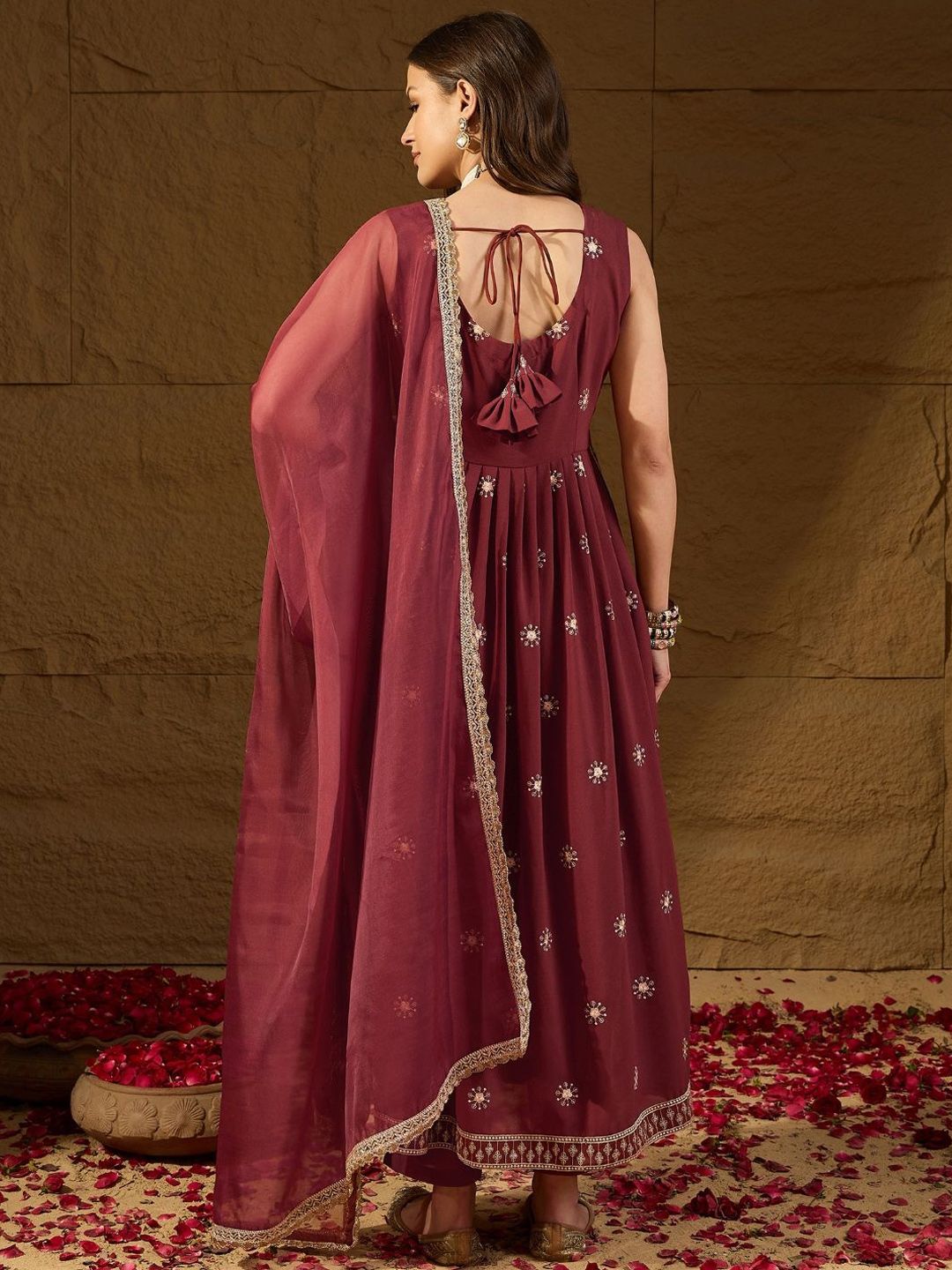 Dhiyona PD Women Floral Embroidered A-Line Kurta With Trouser And Dupatta