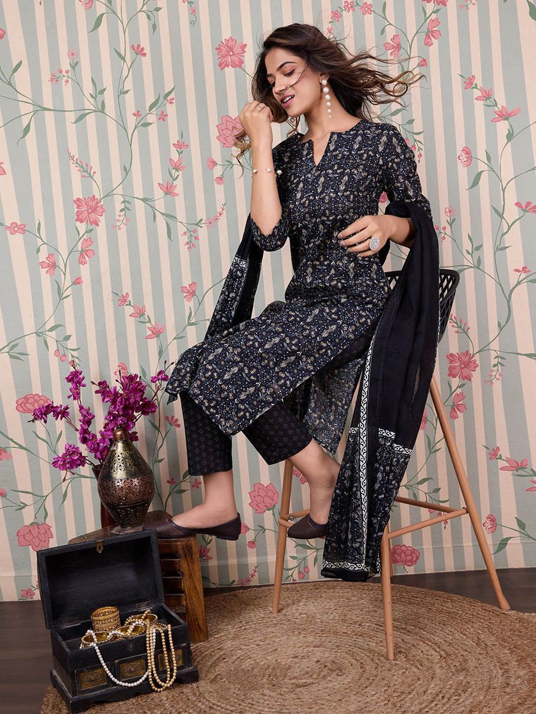 Dhiyona OD Abstract Printed Regular Pure Cotton Kurta with Trousers & Dupatta