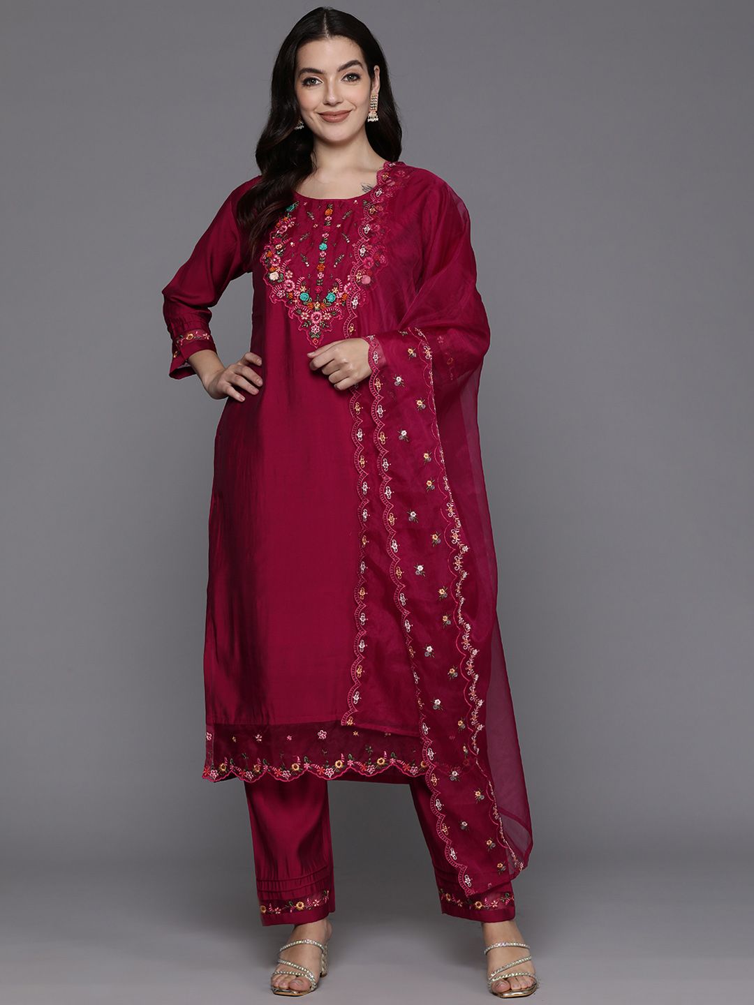 Dhiyona IE Floral Embroidered Regular Thread Work Kurta with Trousers & Dupatta