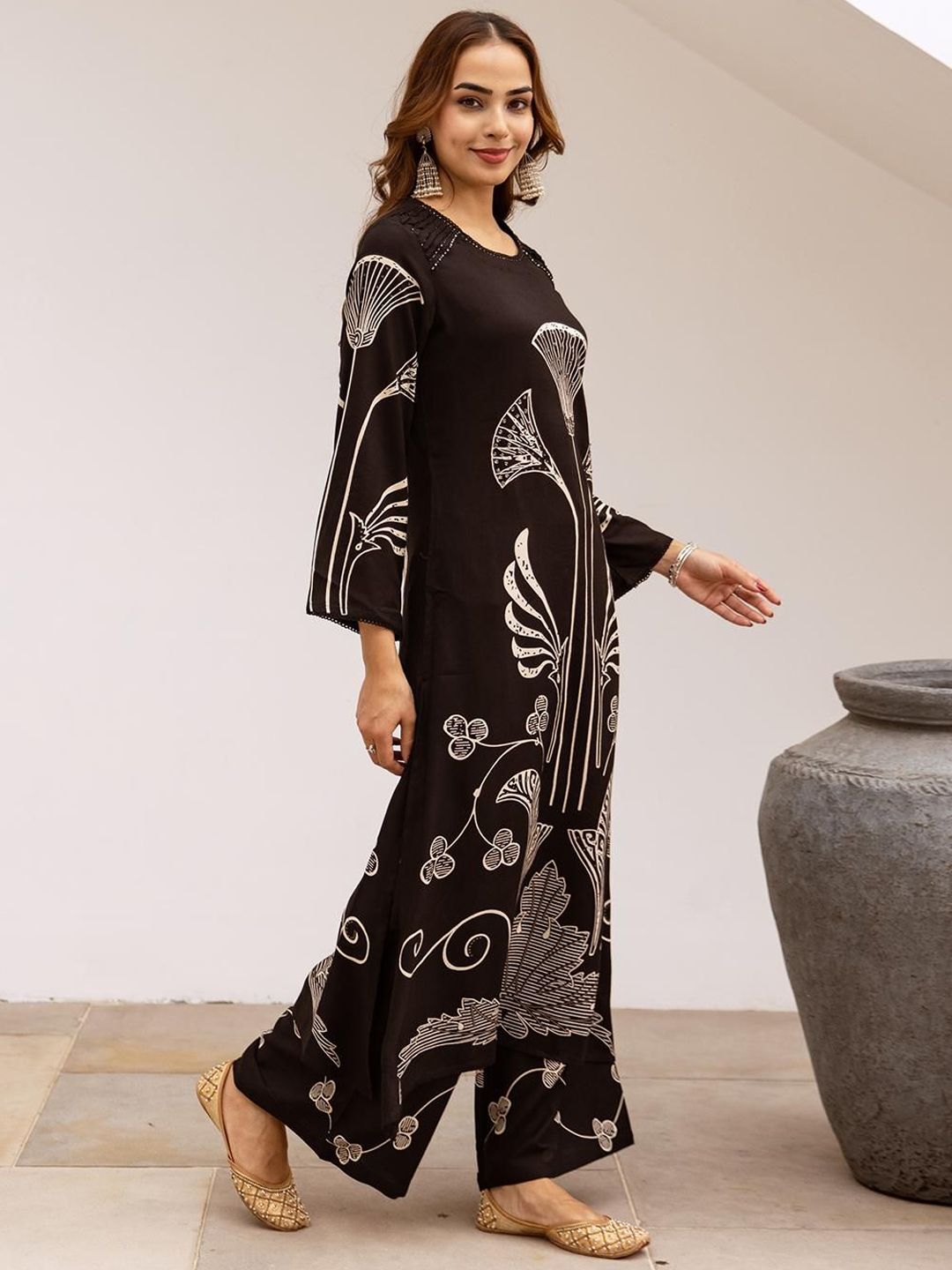 Dhiyona IS Women's Women Floral Printed Kurta with Palazzo