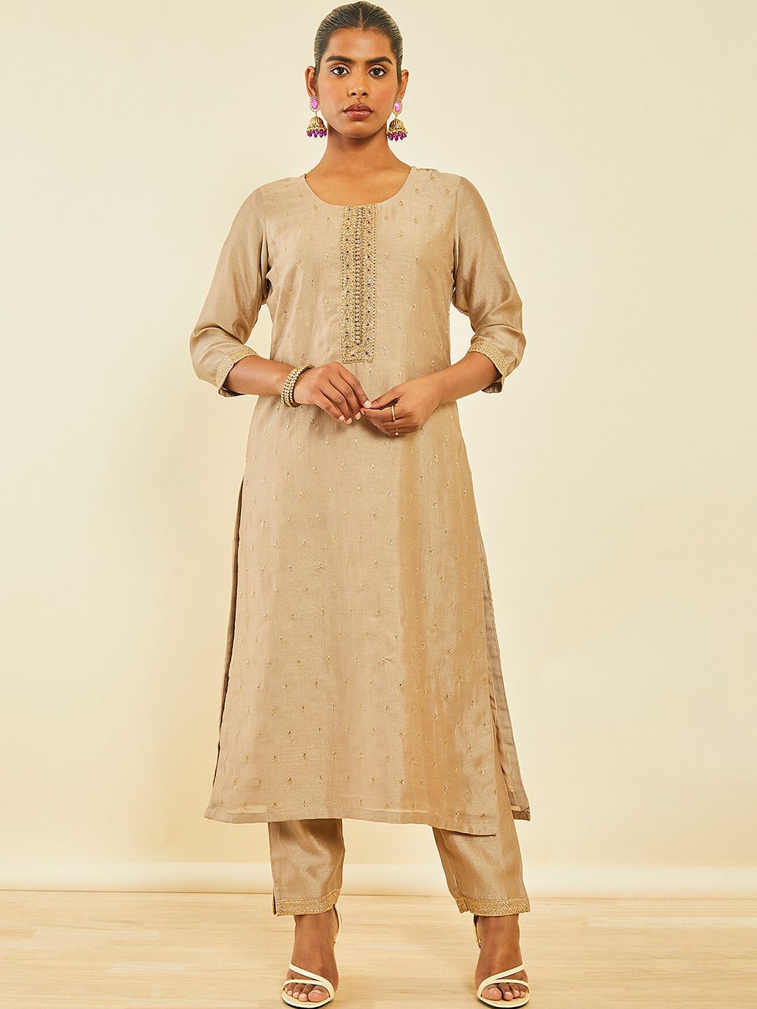 Dhiyona SO Women's Ethnic Motifs Embroidered Sequinned Detail Straight Kurta & Trousers With Dupatta