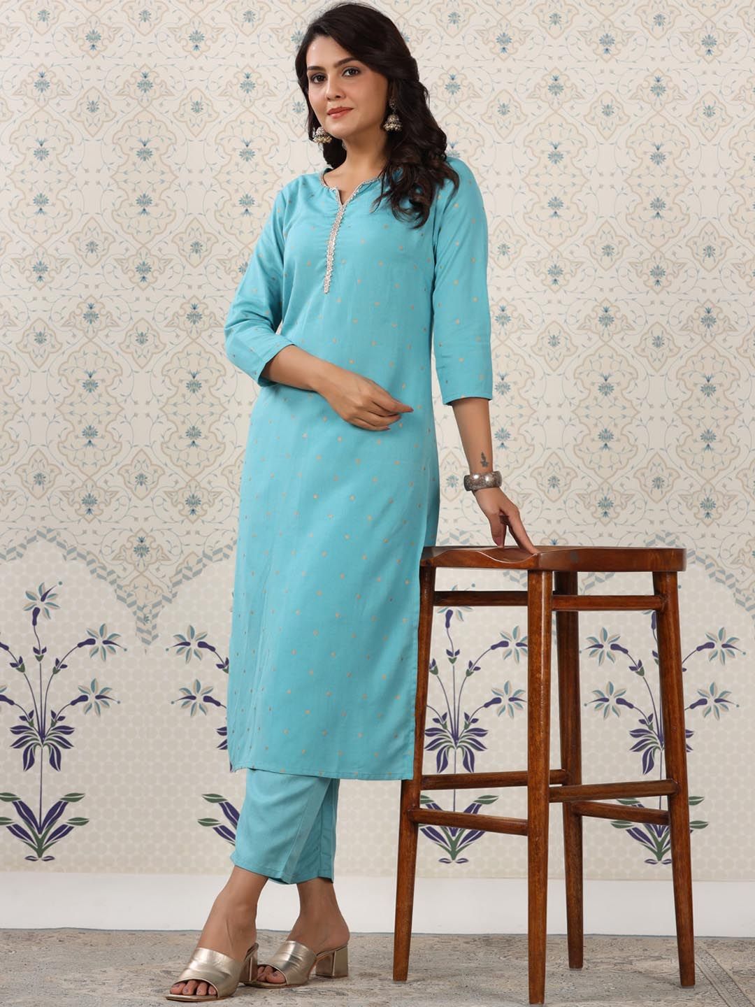 Dhiyona OD Printed Regular Gotta Patti Kurta with Trousers