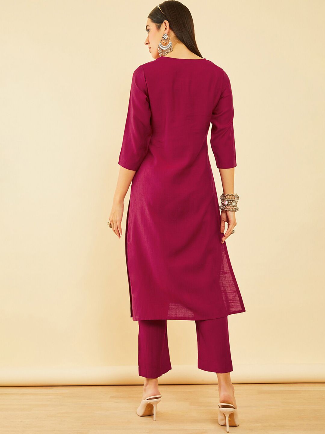 Dhiyona SO Women's Ethnic Motifs Yoke Design Regular Kurta with Trousers