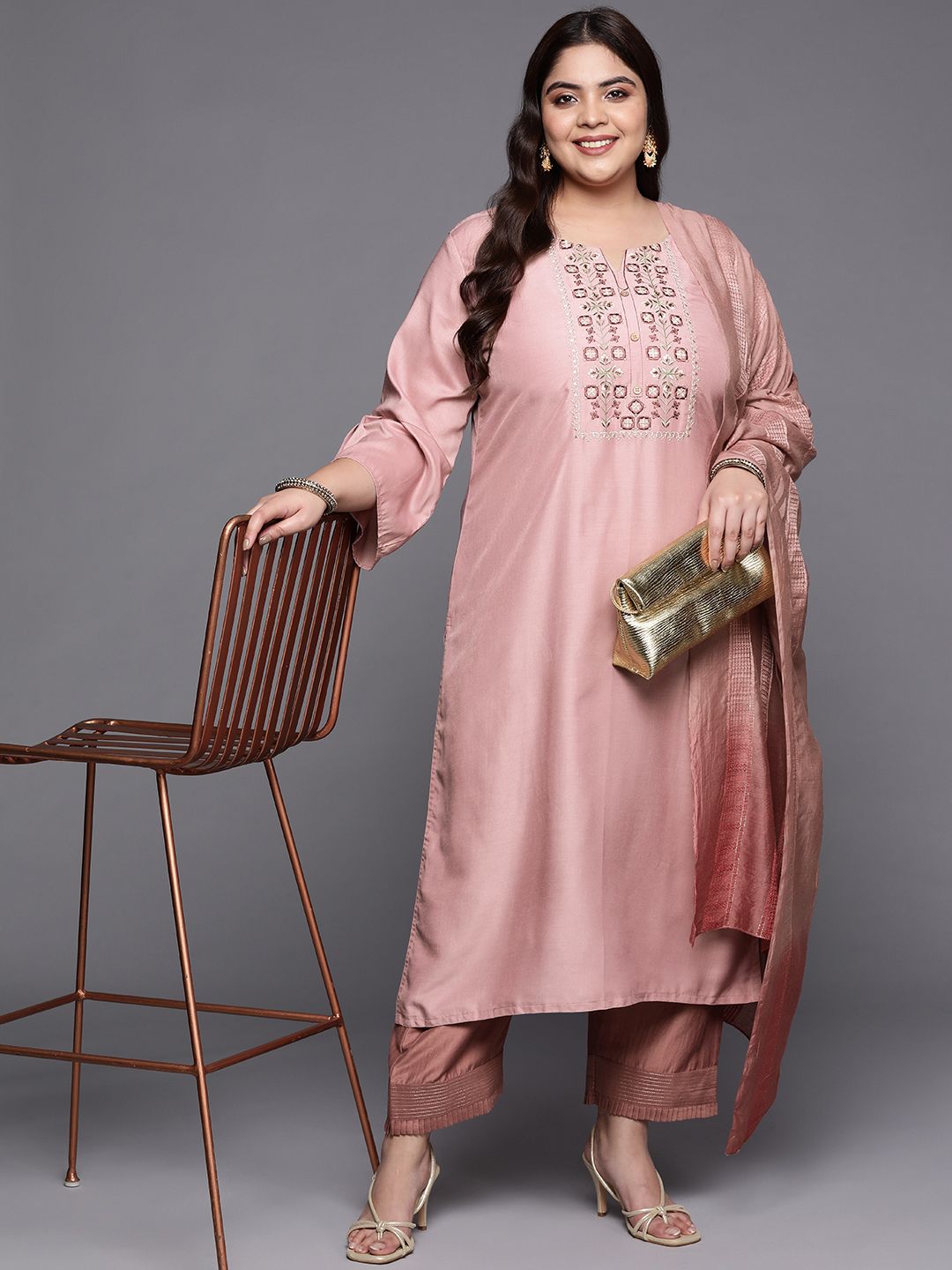 Dhiyona VA Women's Floral Yoke Design Plus Size Kurta with Trousers & With Dupatta