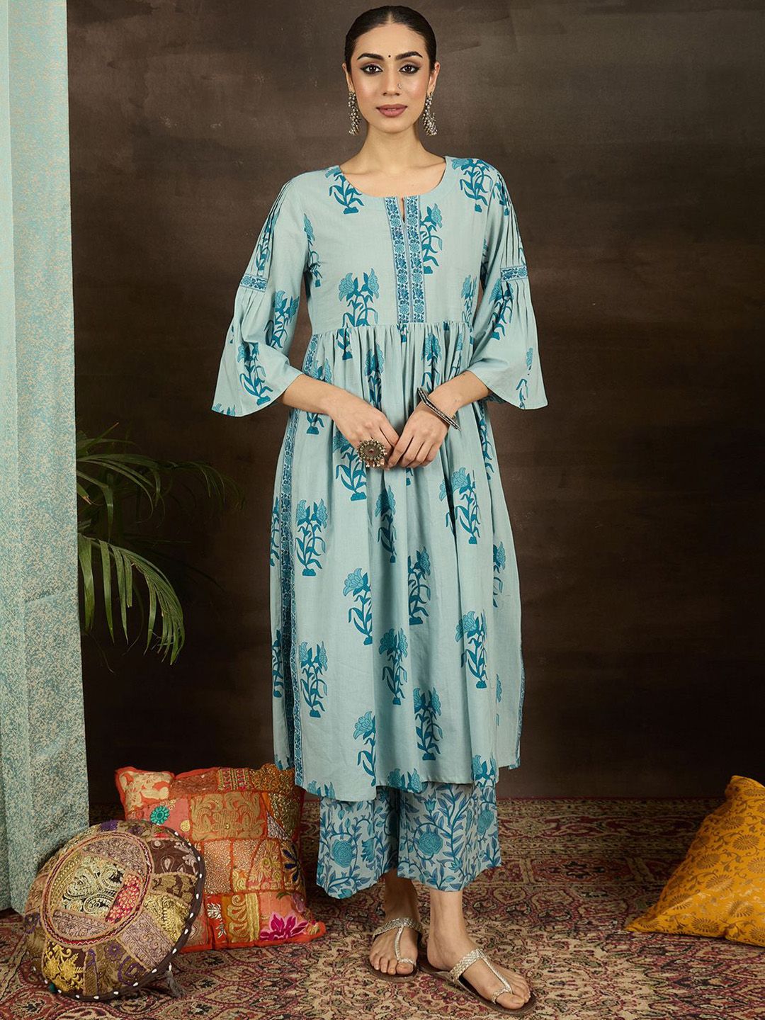 Dhiyona IE Women Floral Printed Pleated Pure Cotton Kurta Set