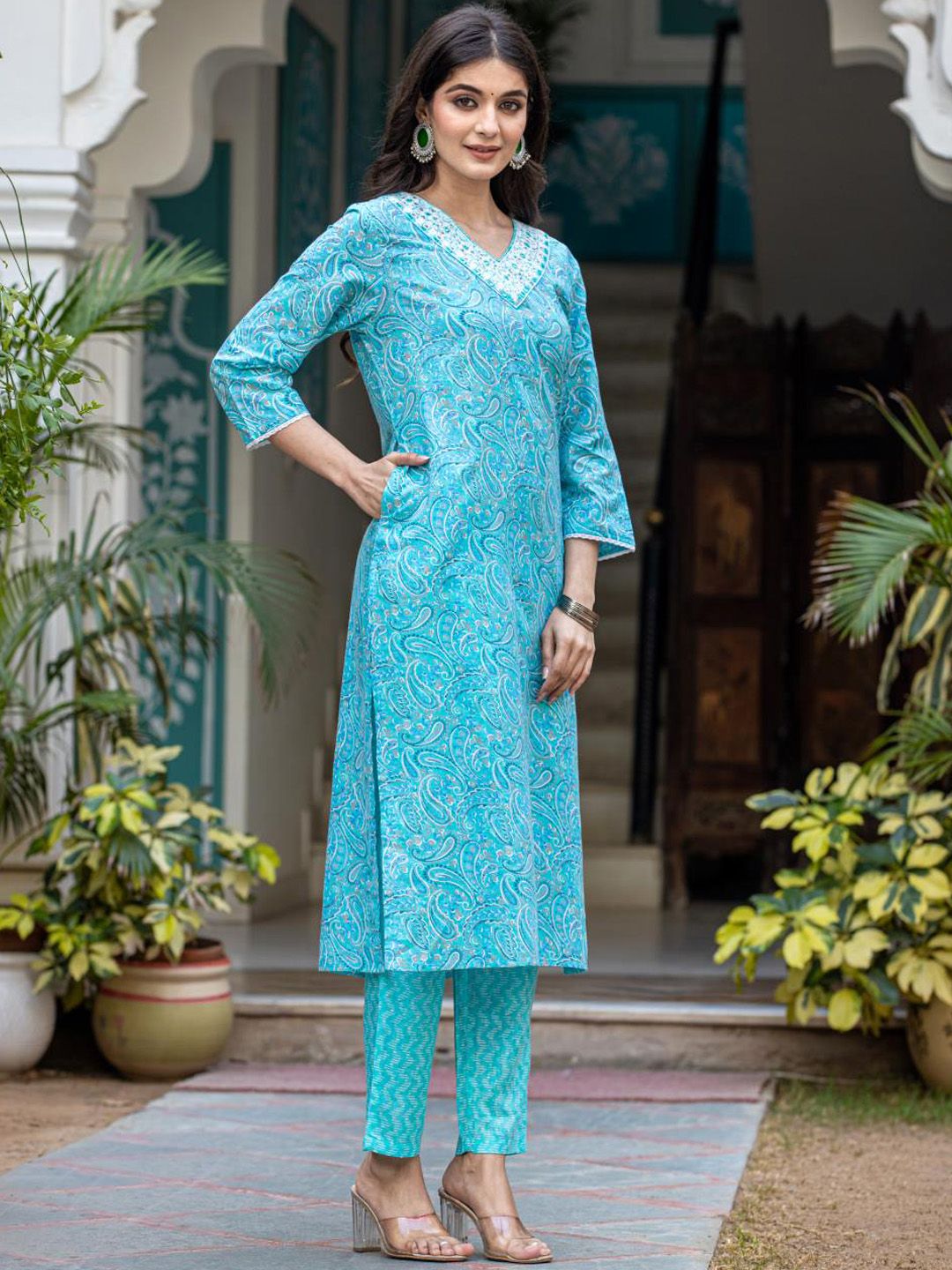 Dhiyona VA Women'sPaisley Printed Regular Mirror Work Kurta with Trouser & Dupatta