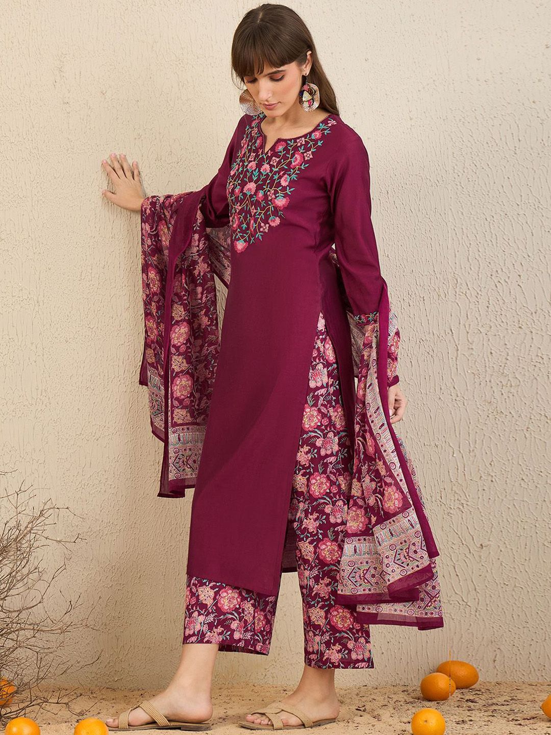 Dhiyona IE Floral Embroidered Notch Neck Thread Work Straight Kurta With Palazzos & Dupatta