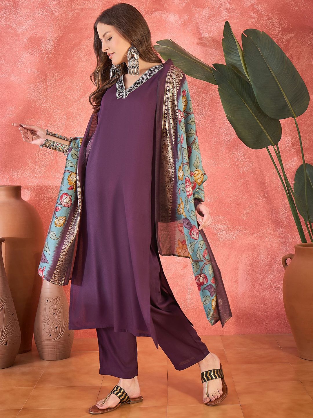 Dhiyona SN Women's Embroidered V-Neck Straight Kurta With Trousers & Dupatta