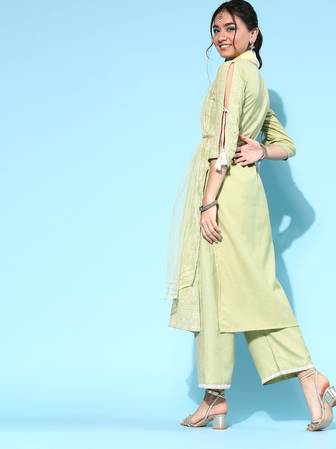 Women Sea Green Floral Printed Regular Liva Kurta with Sharara & With Dupatta