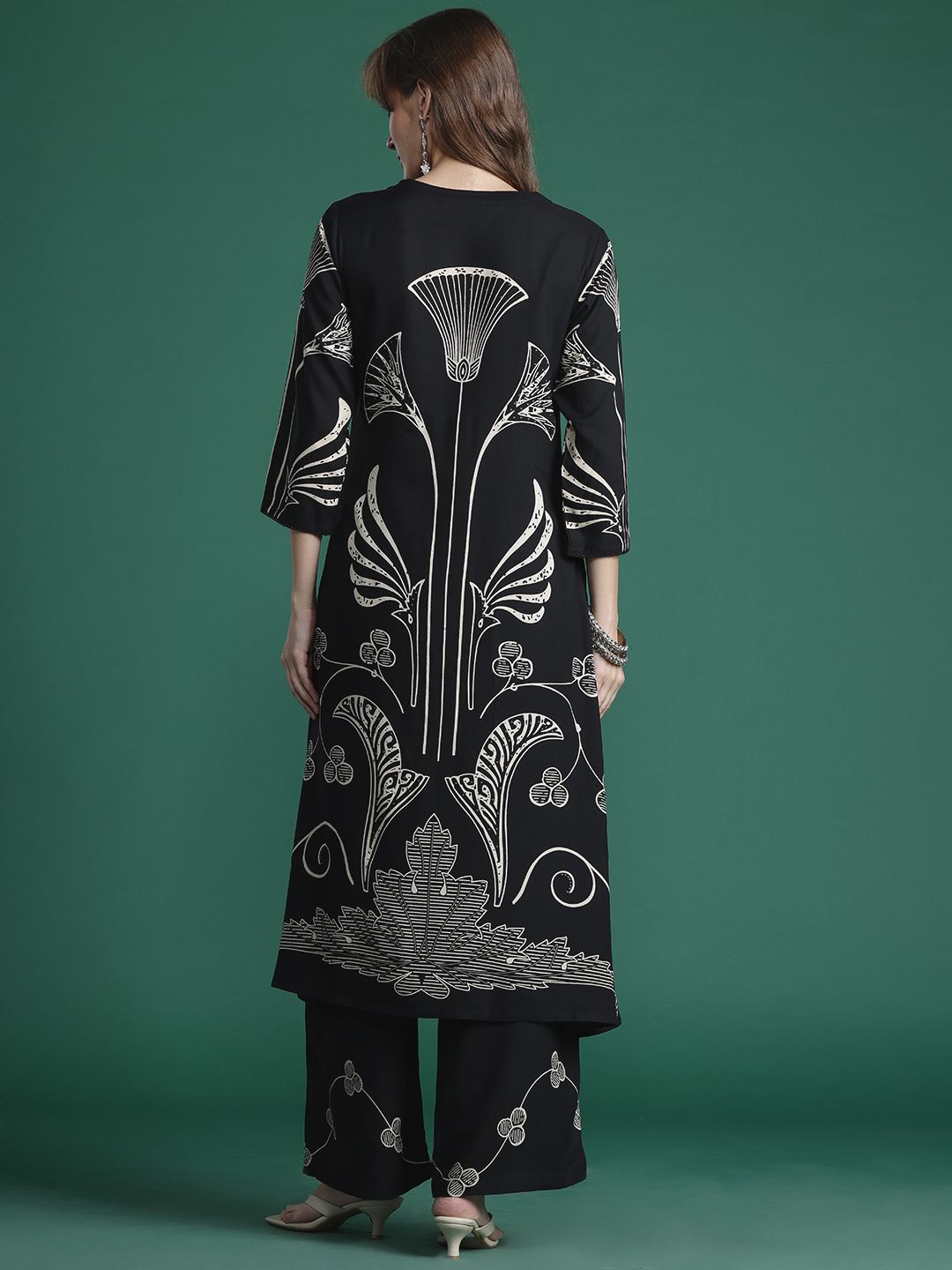 Dhiyona IE Floral Printed Kurta with Palazzos