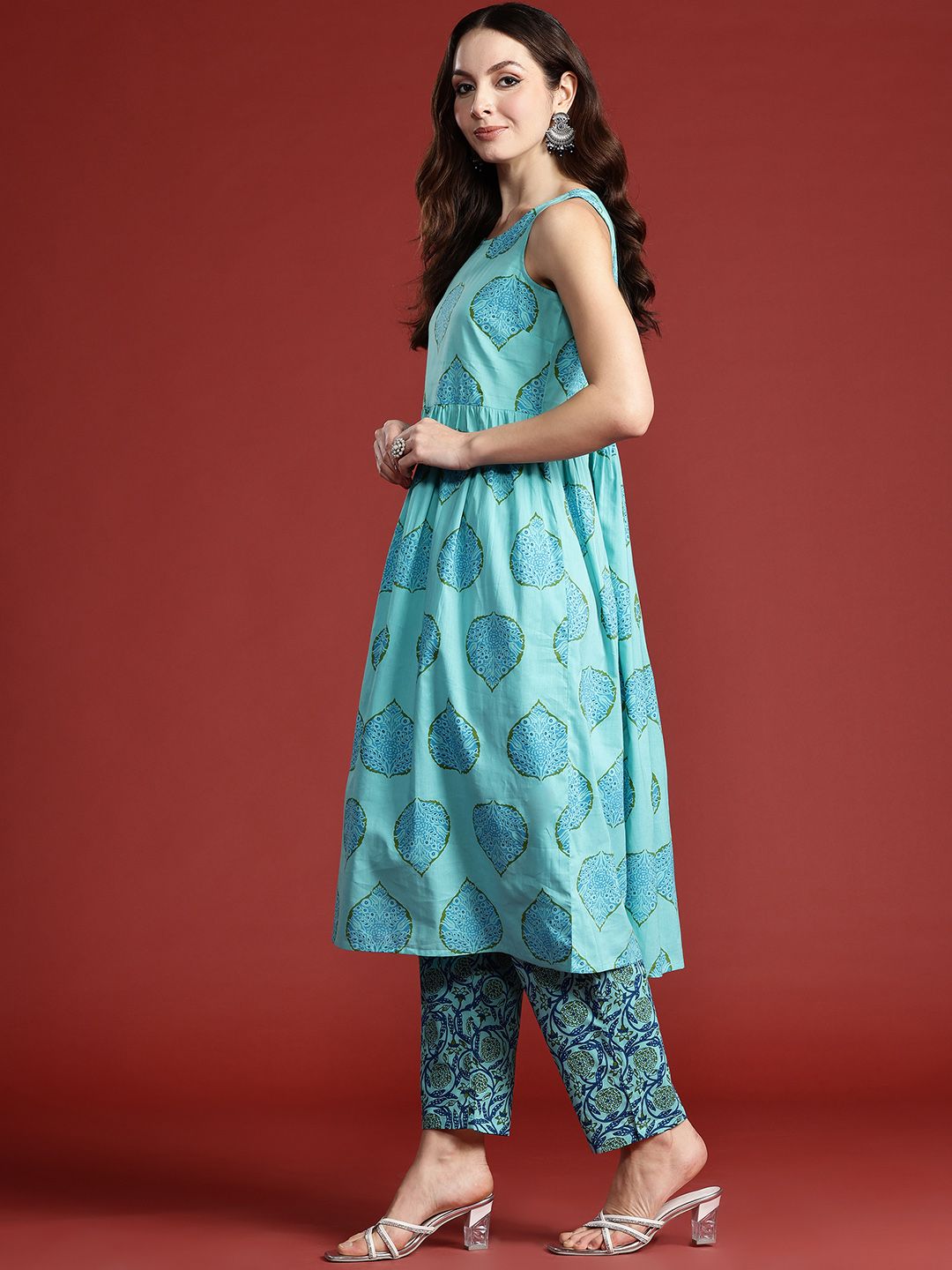 Dhiyona IE Floral Printed Pure Cotton Kurta with Trousers