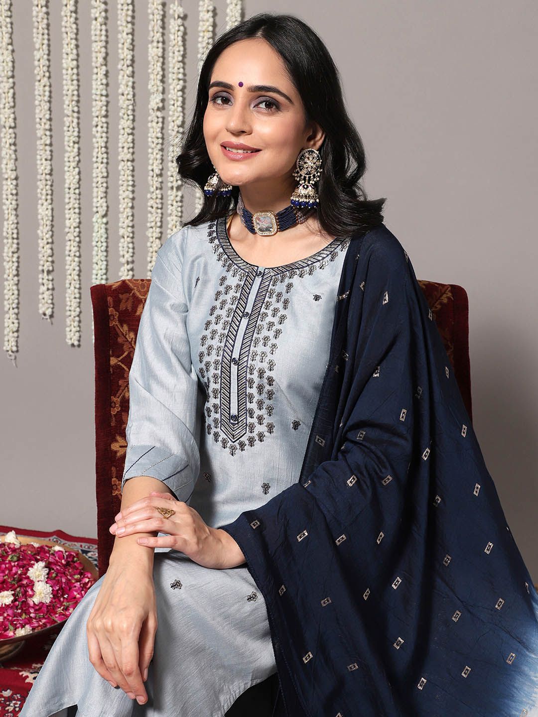 Dhiyona VA Women's Sequinned Kurta with Trousers & With Dupatta