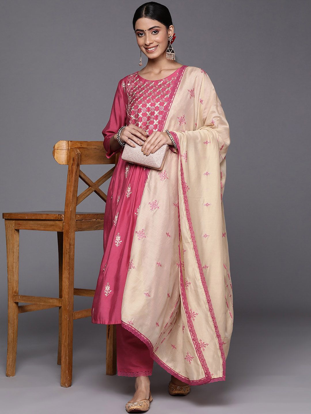 Dhiyona VA Women'sEthnic Motifs Embroidered Sequined Kurta with Trousers & Dupatta