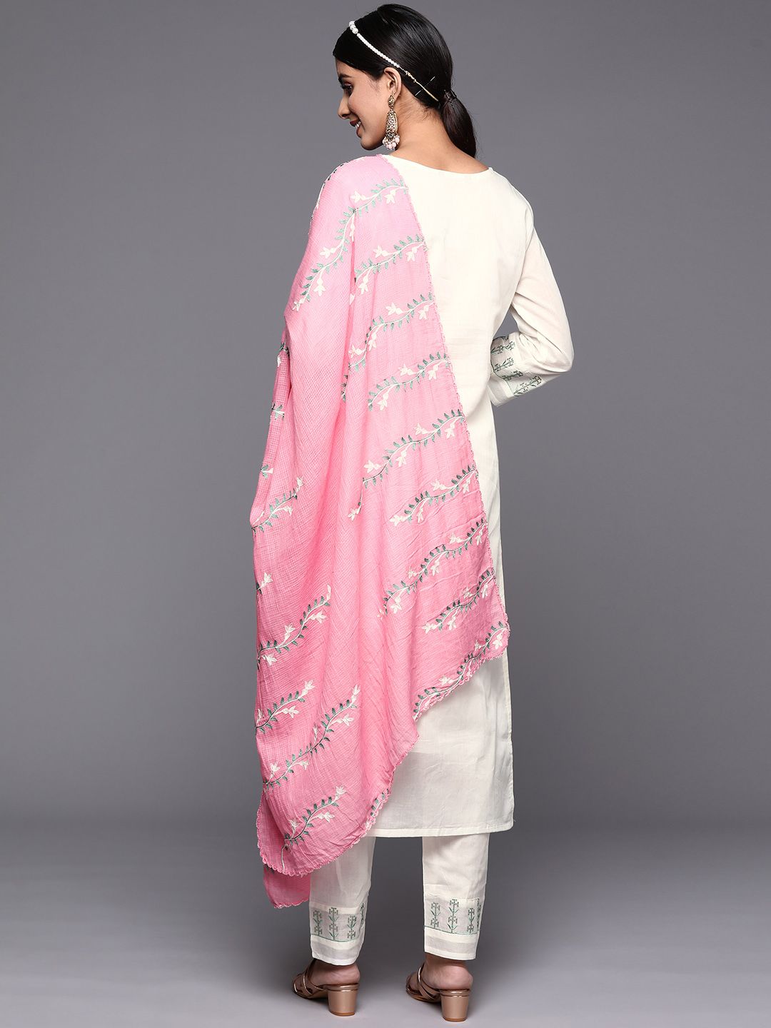 Women White & Pink Floral Embroidered Straight Kurta Trousers Dupatta