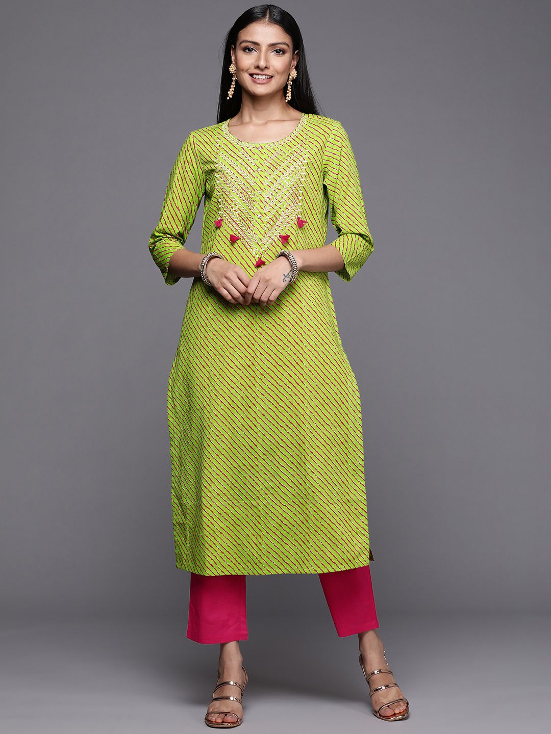 Dhiyona VA Women's Green Leheriya Embroidered Pure Cotton Kurta with Trousers