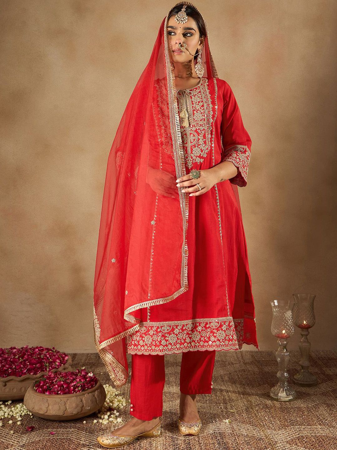 Women Ethnic Motifs Embroidered Panelled Kurta with Trousers & With Dupatta