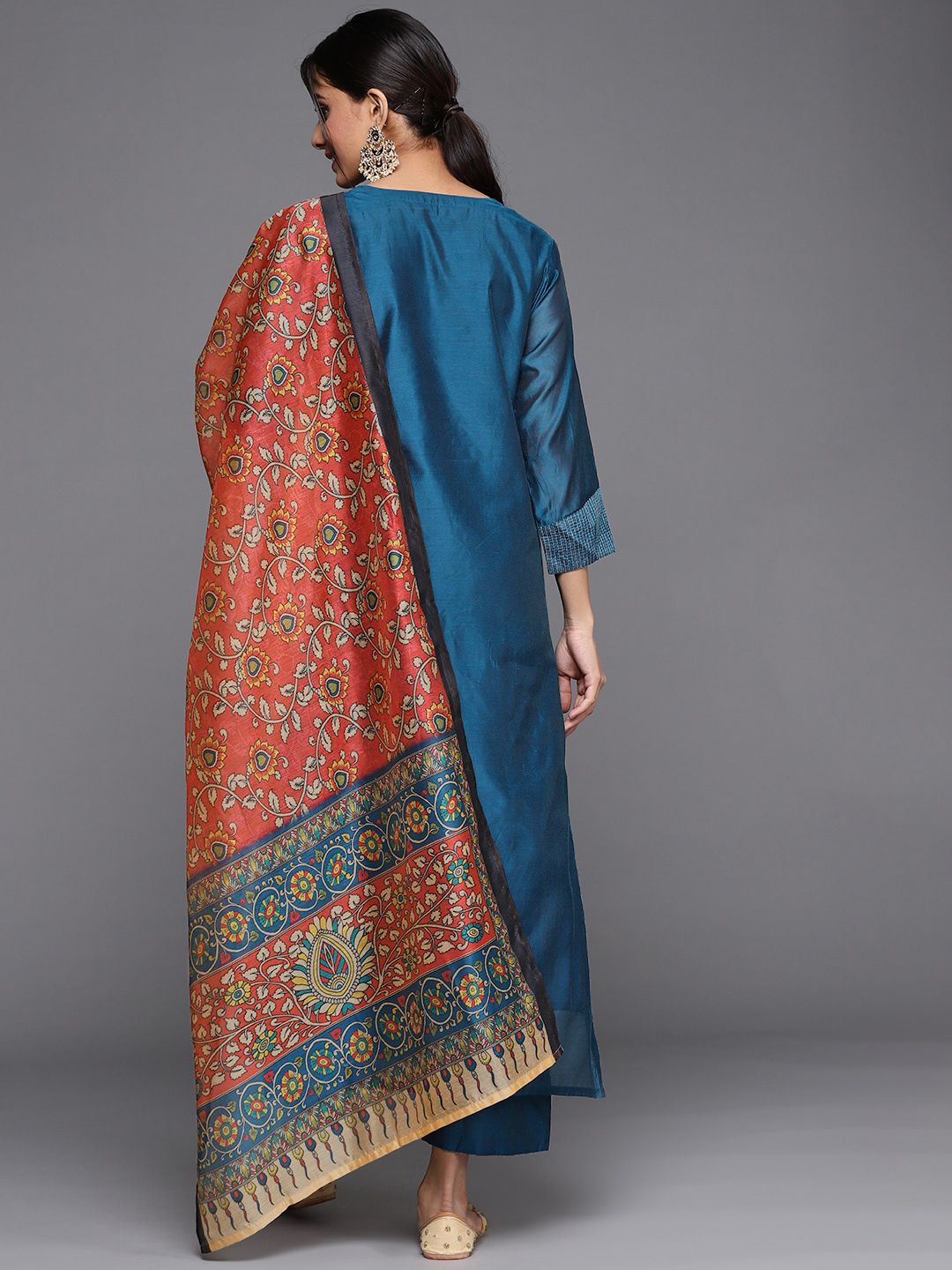 Dhiyona VA Women'sYoke Design Zari Work Chanderi Silk Straight Kurta with Trouser & Dupatta