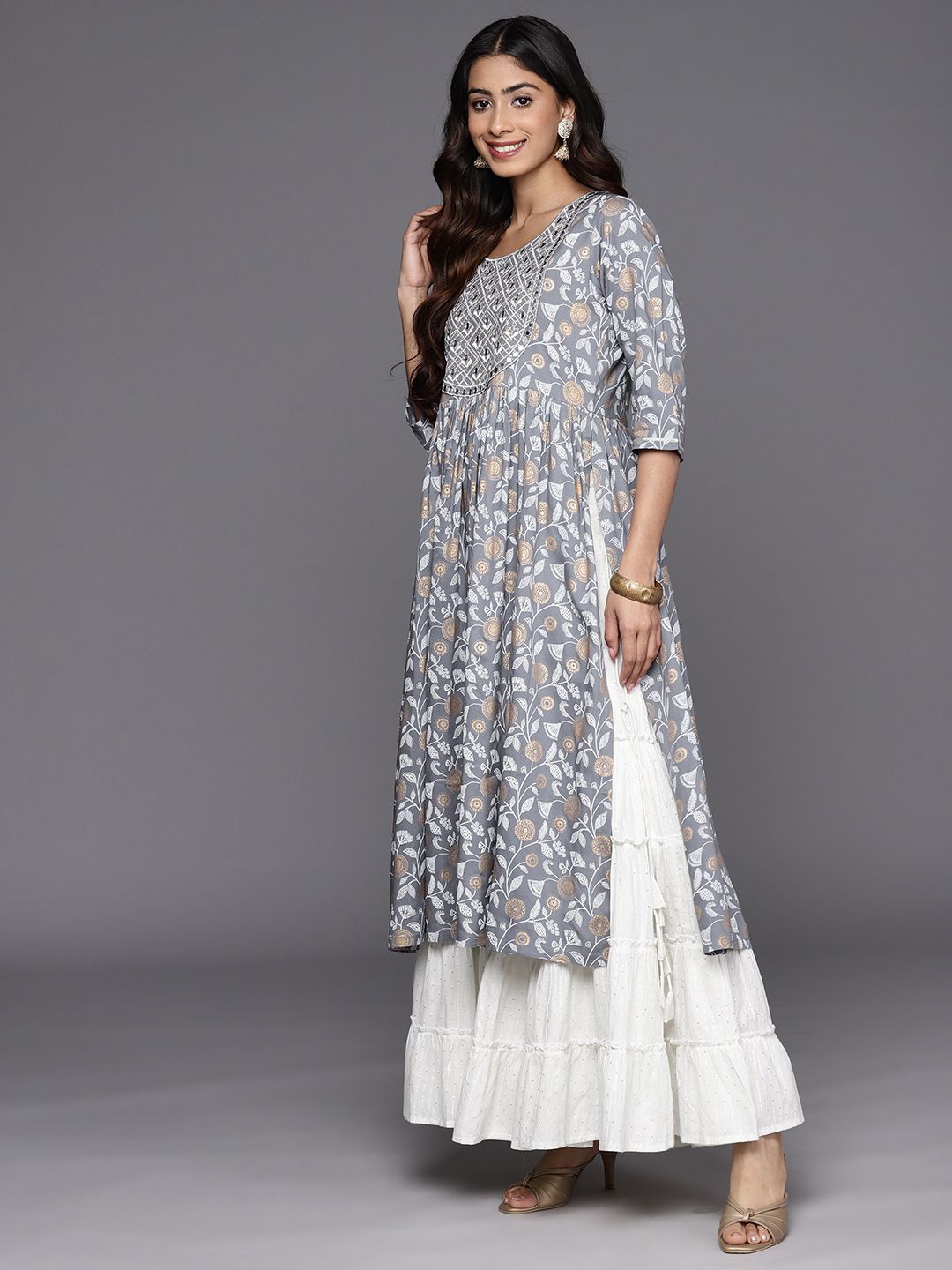 Dhiyona LB Women's Floral Yoke Design Mirror Work Kurta