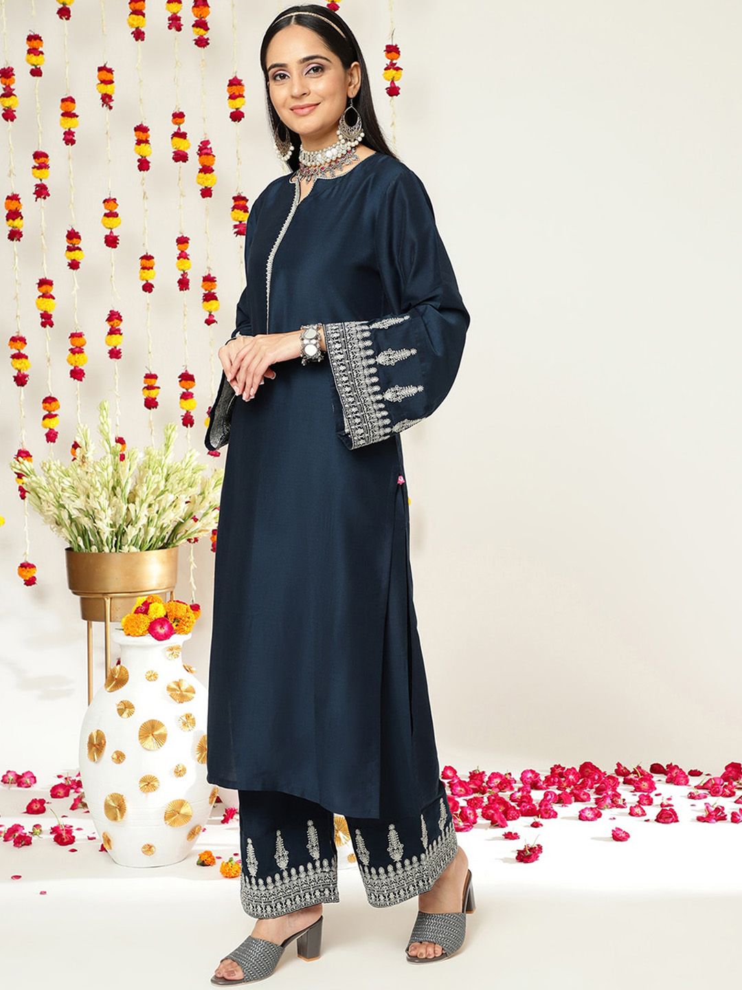 Dhiyona VA Women'sEthnic Motifs Zari Embroidered Regular Kurta With Trousers & With Dupatta
