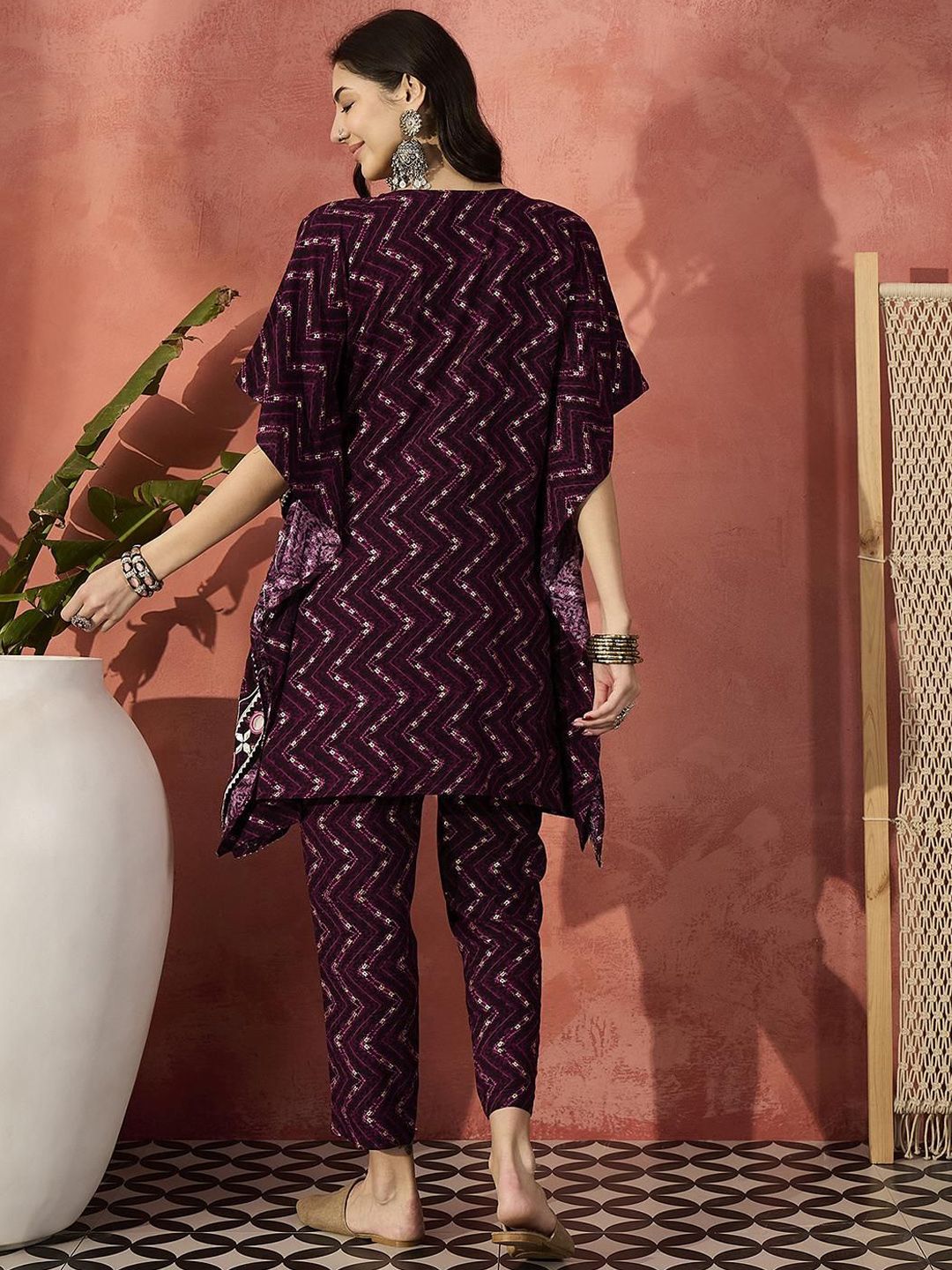Dhiyona IS Women's Geometric Printed V-Neck Gotta Patti Kaftan Kurti With Trousers