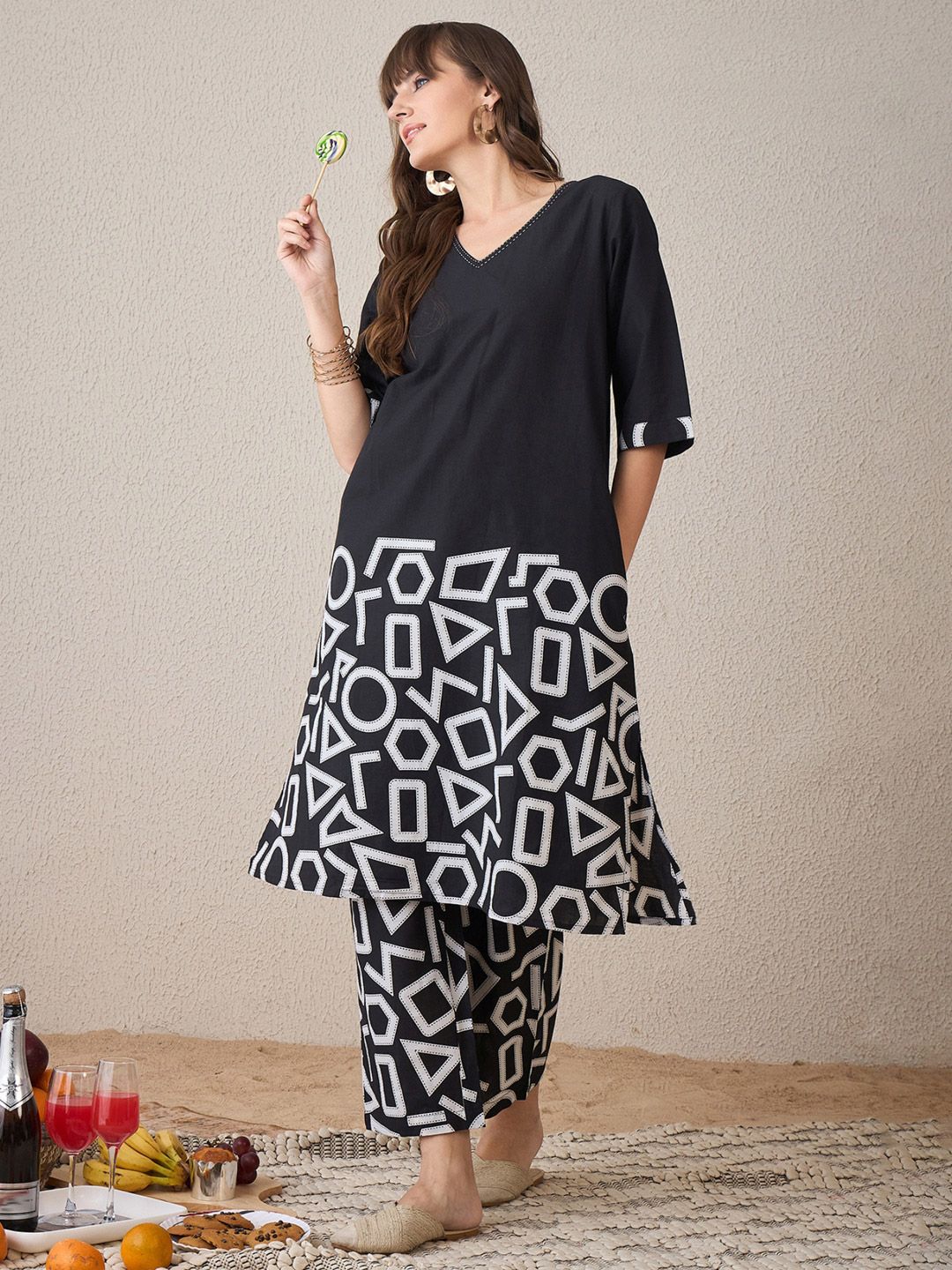 Dhiyona IE Geometric Printed V-Neck Pure Cotton A-Line Kurta With Palazzos