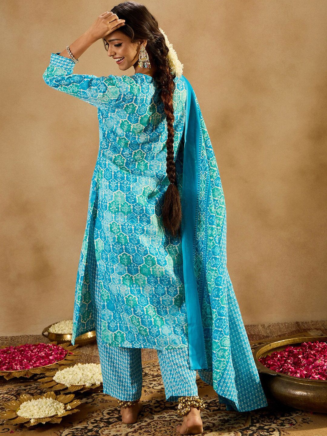 Dhiyona IE Printed Regular Thread Work Pure Cotton Straight Kurta with Trousers & Dupatta