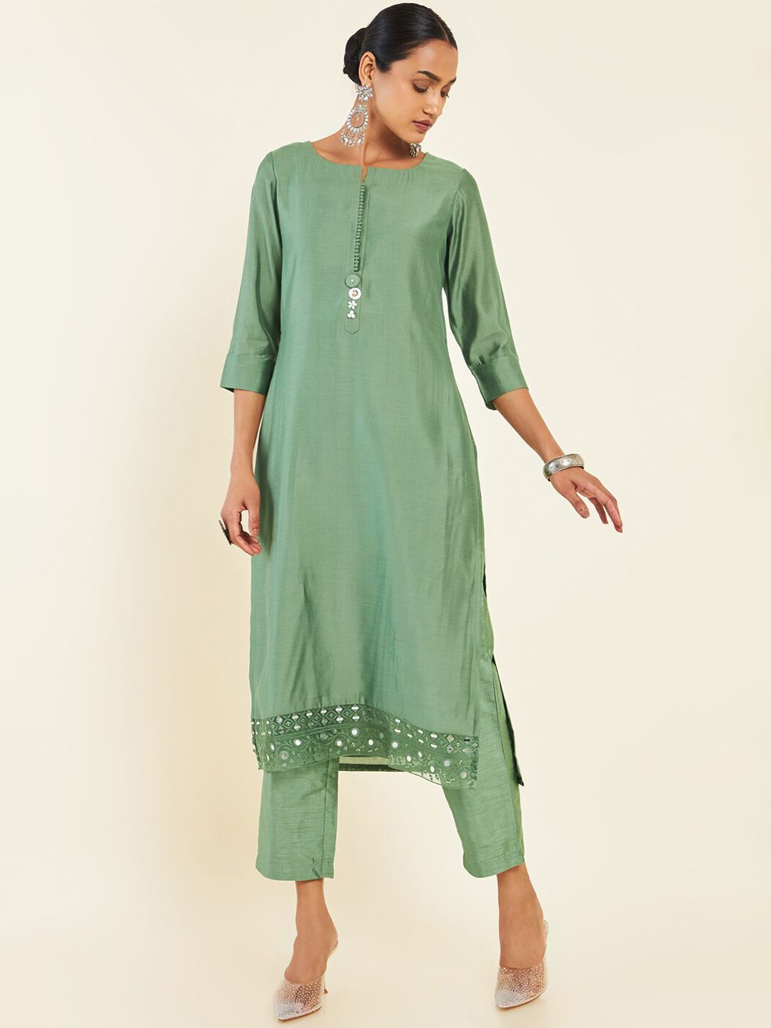 Dhiyona SO Women's Green Regular Straight Chanderi Silk Kurta With Trousers