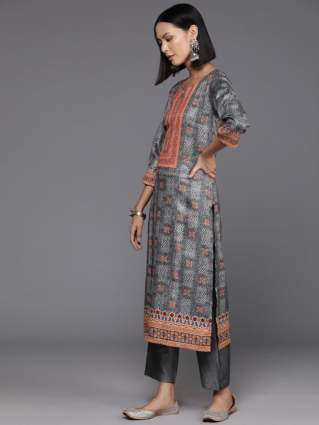 Dhiyona VA Women'sEthnic Motif Printed Wool Blended Winter Straight Kurta Set with Printed Dupatta