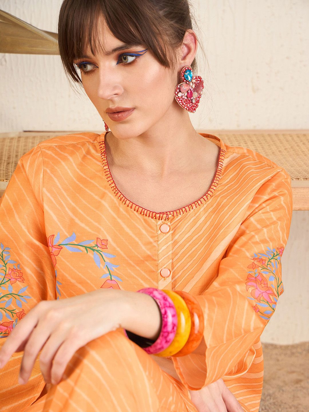 Dhiyona IE Floral Printed A-Line Kurti with Trousers
