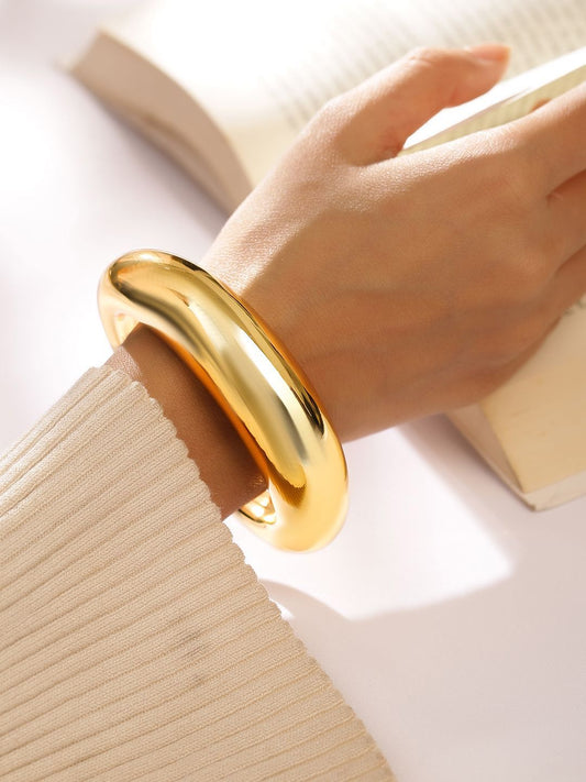 Dhiyona RJ Women's 18K Gold Plated Sculptural Cuff Bangle Modern Bold Bracelet