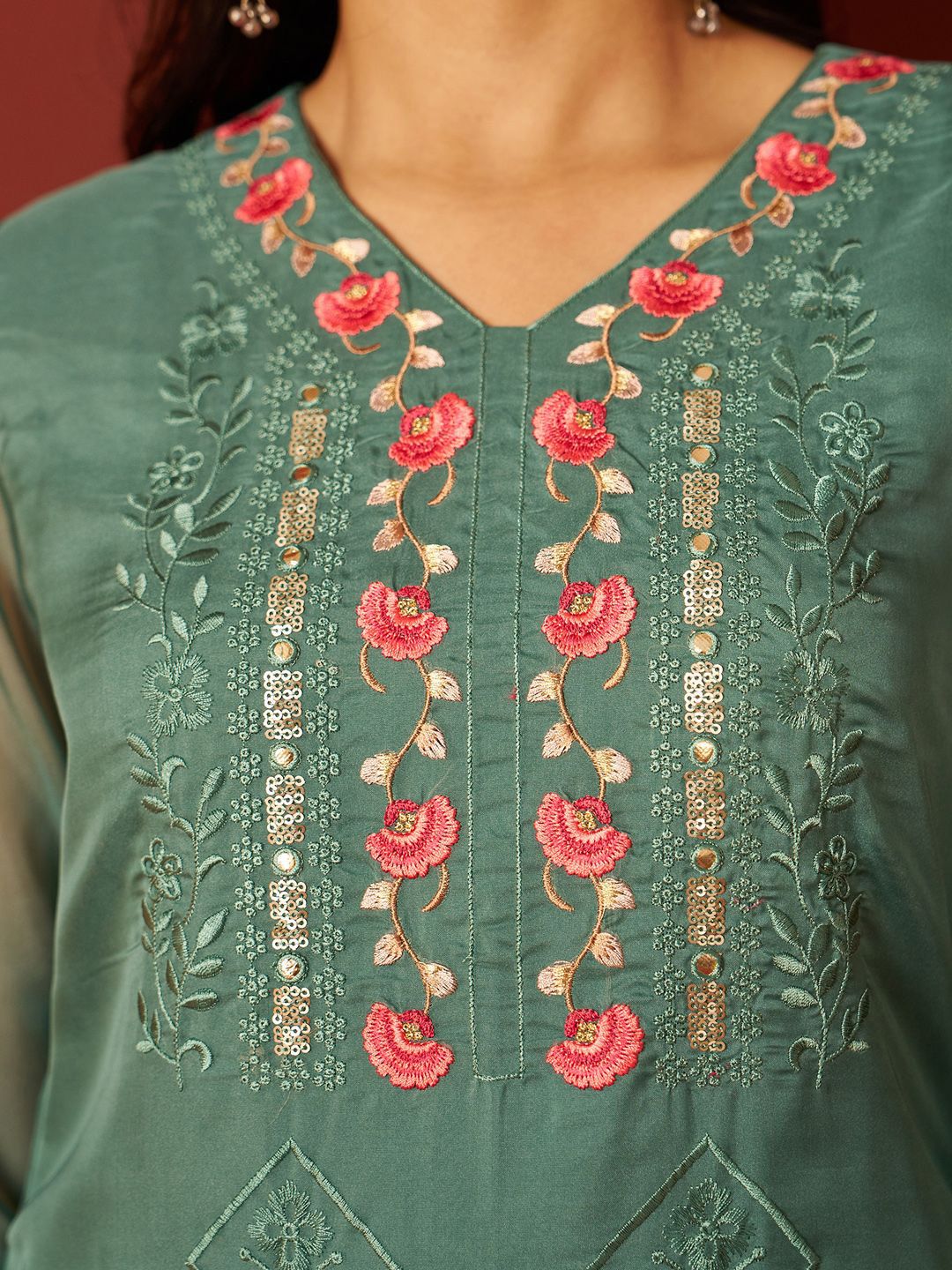 Dhiyona IE Women Floral Embroidered Kurta with Trousers & Dupatta