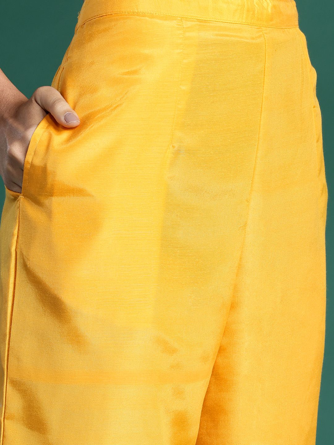 Dhiyona IE Woven Design Jacquard Chanderi Silk Kurta With Trousers & Dupatta