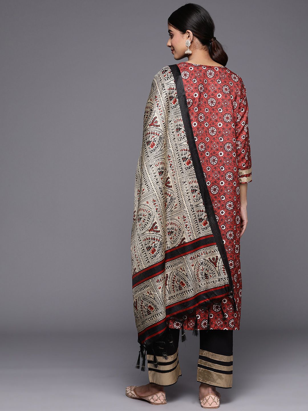 Dhiyona VA Women'sEthnic Motifs Printed Regular Kurta With Palazzos & Dupatta